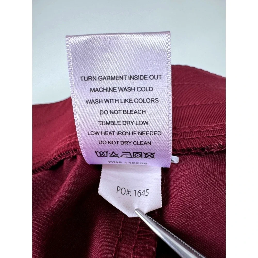 FIGS Technical Collection Zamora Scrub Pants M/P Burgundy Medical Nurse Vet Dr - Picture 8 of 8